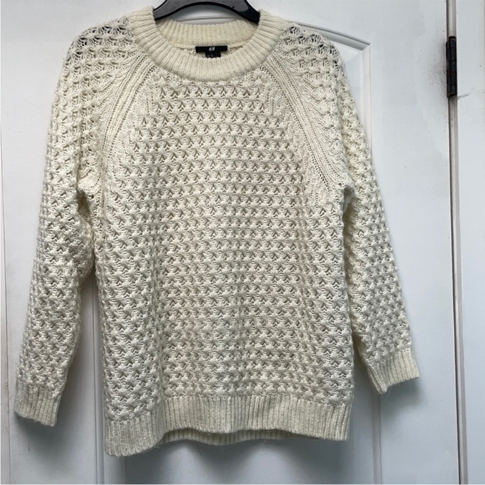Women's H&M Cream Sweater sz XS